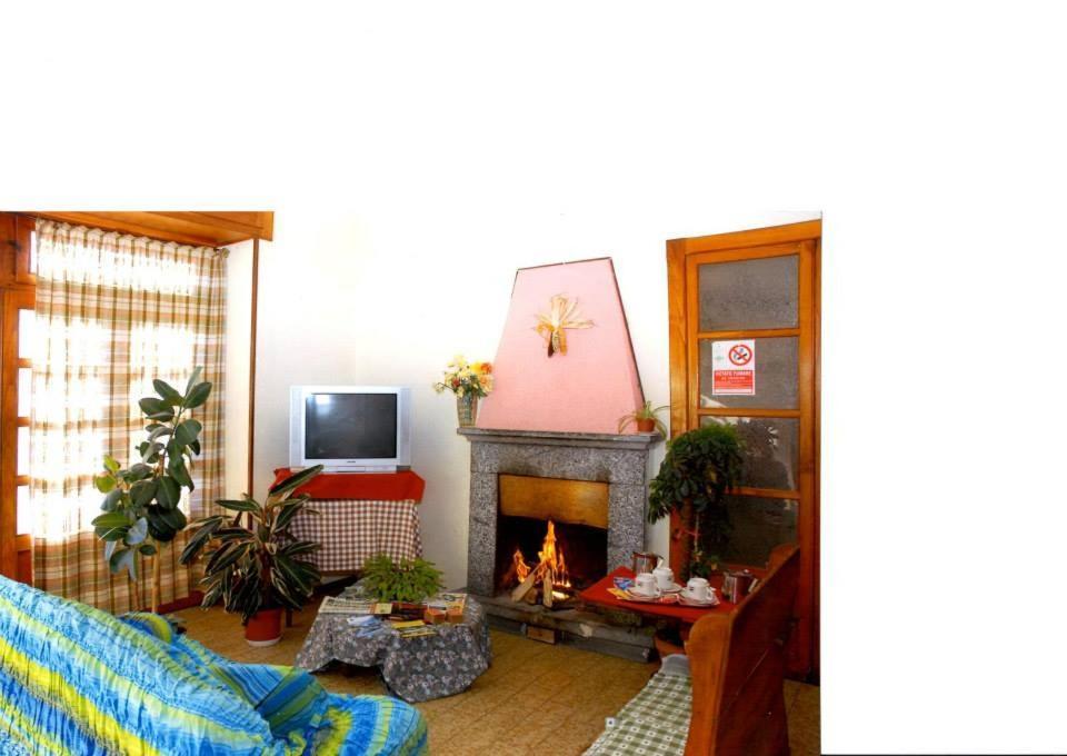 Hotel Locanda Marconi Craveggia Exteriér fotografie